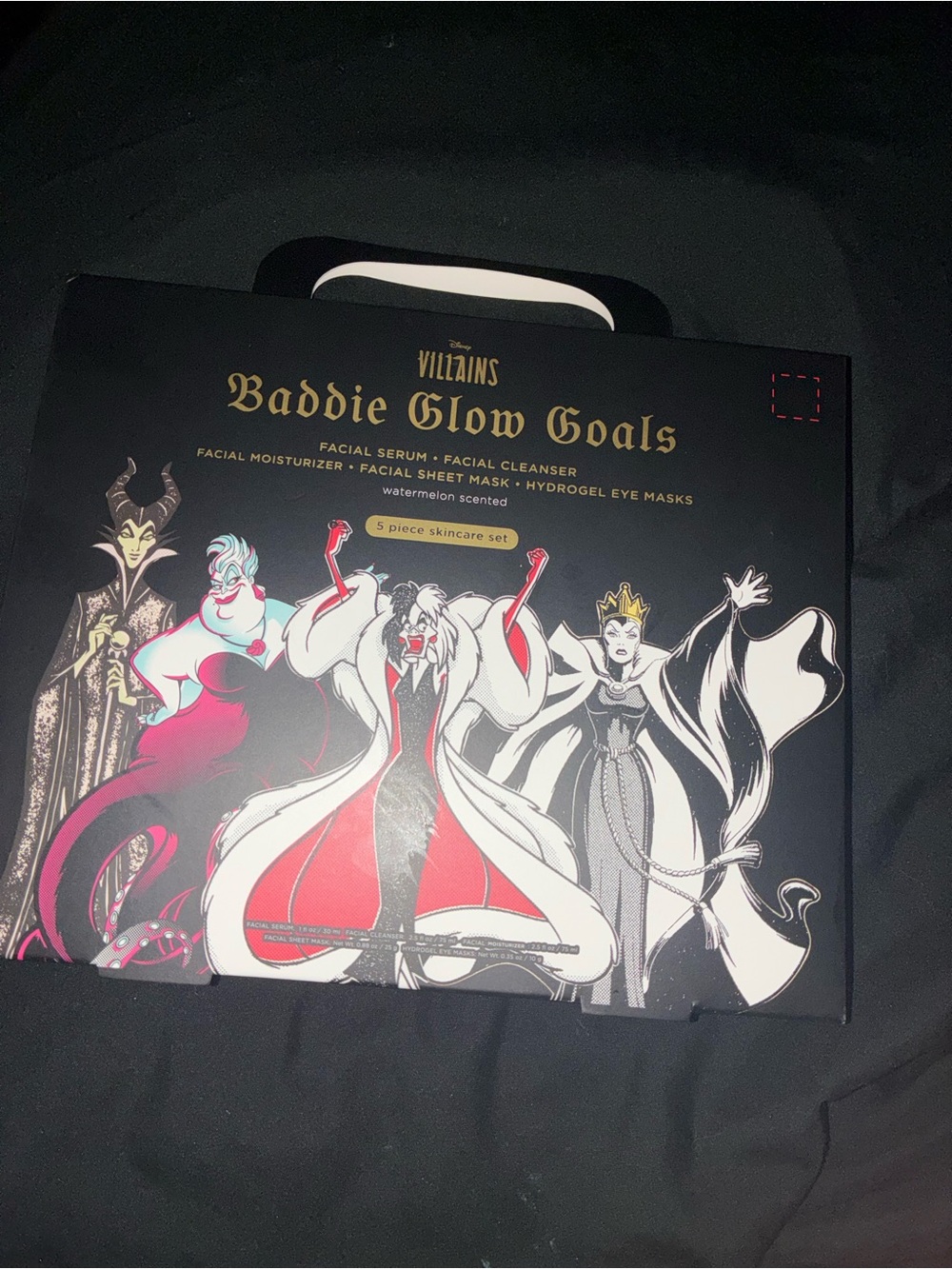 Disney Villains Baddie Glow Goals Skincare Set - Black & Red Packaging